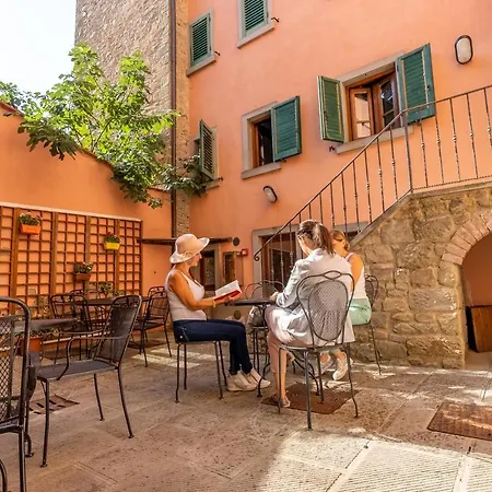 Falterona Hotel