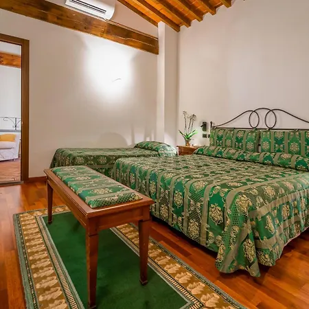 Falterona Hotel 3*