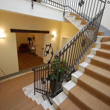 Falterona Hotel 3*